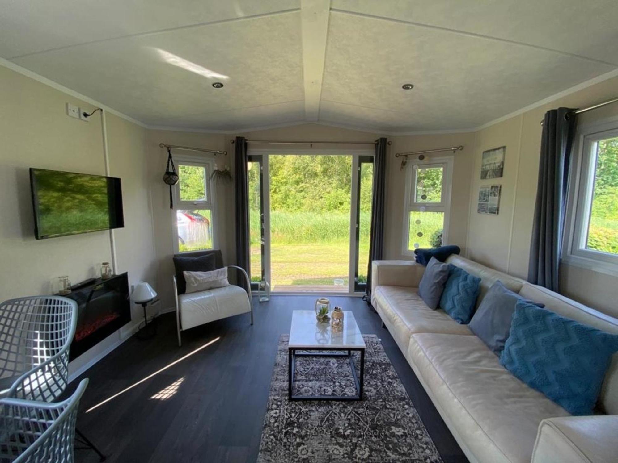 Natur Pur, O4 Neues Ferienhaus Natureingebunden, Familien- Und Hundefreundlich Eingezaeunt Callantsoog Exterior photo
